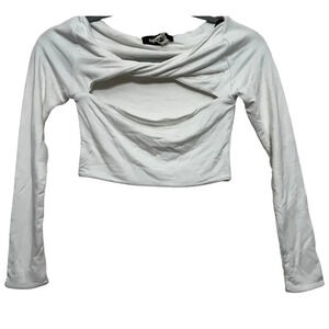 Ser.O.Ya NWT’s Artemis chest cut out long sleeve crop top. Size small